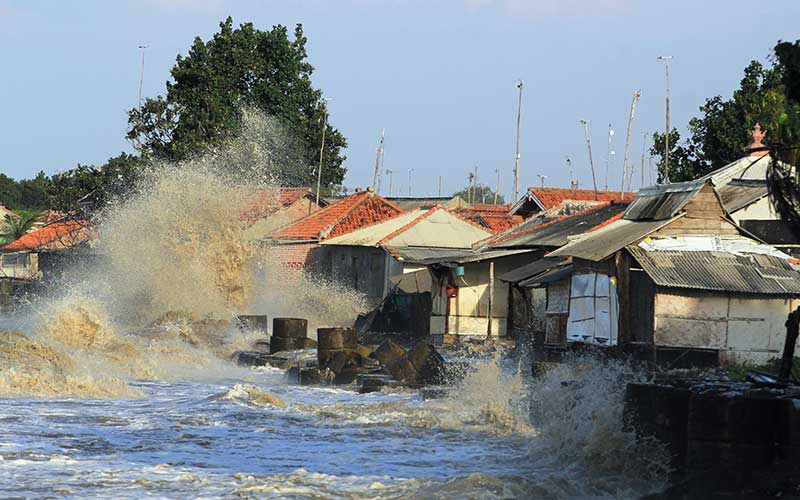 Rumah Hancur Diterjang Gelombang Laut Semua Hartanya Ludes